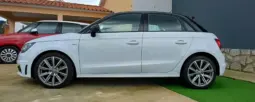 
A1 Sportback 1.6 TDi S-line full									