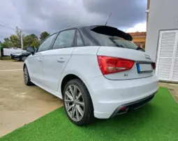 
A1 Sportback 1.6 TDi S-line full									