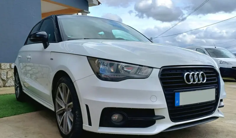 
A1 Sportback 1.6 TDi S-line full									