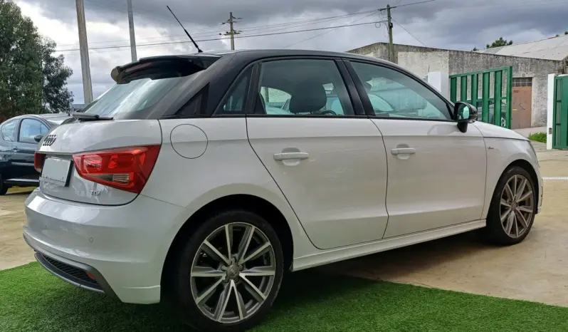
A1 Sportback 1.6 TDi S-line full									