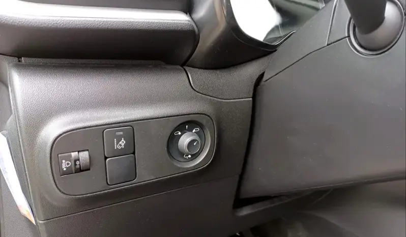 
Citroën C3 1.6 BlueHDi Shine full									