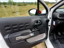 Citroën C3 1.6 BlueHDi Shine full
