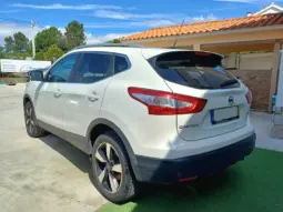 Nissan Qashqai 1.6 dCi 360 full