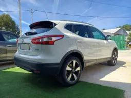Nissan Qashqai 1.6 dCi 360 full