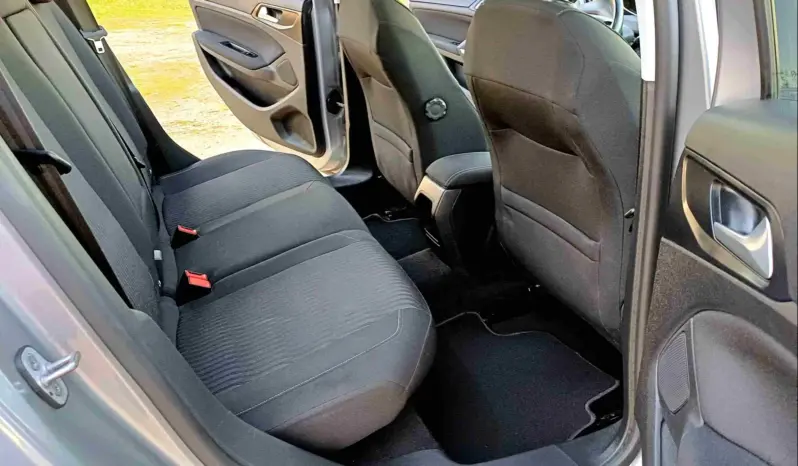 
Peugeot 308 SW 1.6 BlueHDi Allure J17 full									