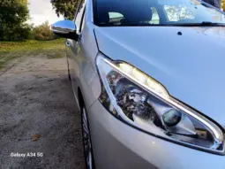 
Peugeot 208 1.6 BlueHDi Style full									