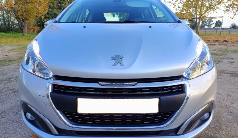 
Peugeot 208 1.6 BlueHDi Style full									