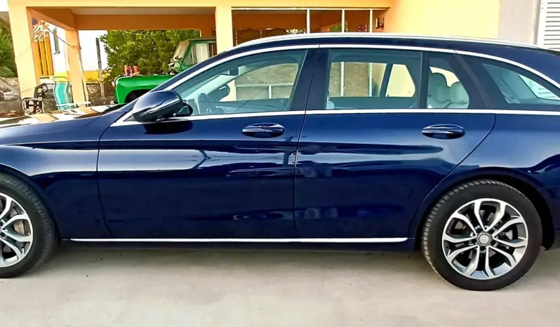 
Mercedes Benz C 350 e T 7G-TRONIC Avantgarde full									