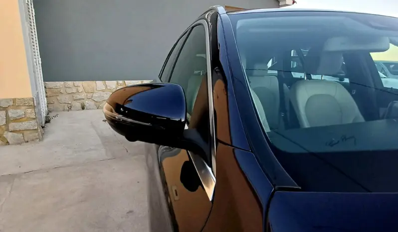 
Mercedes Benz C 350 e T 7G-TRONIC Avantgarde full									