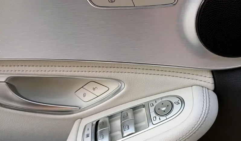 
Mercedes Benz C 350 e T 7G-TRONIC Avantgarde full									
