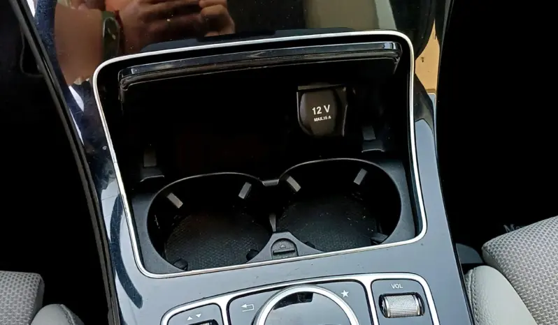 
Mercedes Benz C 350 e T 7G-TRONIC Avantgarde full									