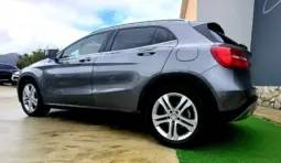 
Mercedes Benz GLA 200 CDI AMG Line Aut. full									