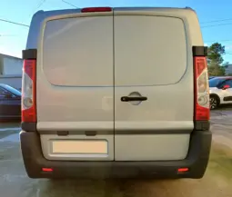 Peugeot Expert Outro full