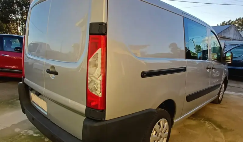 
Peugeot Expert Outro full									