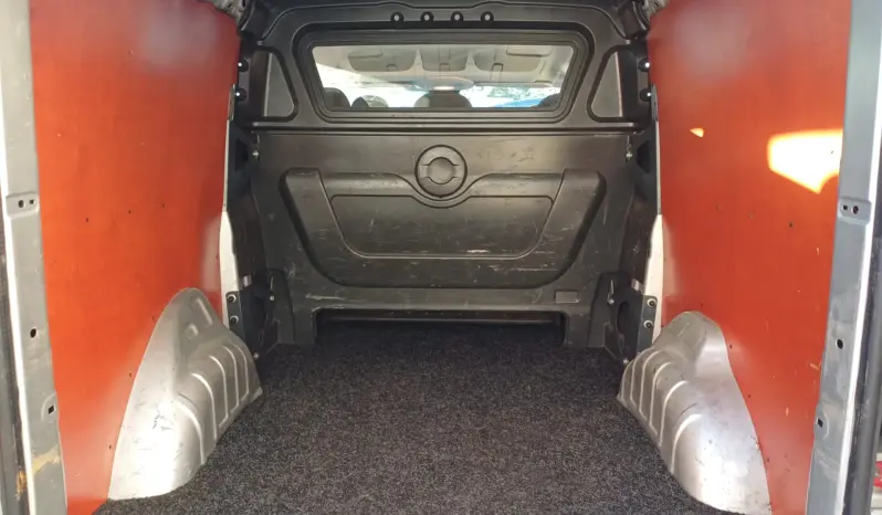 
Peugeot Expert Outro full									
