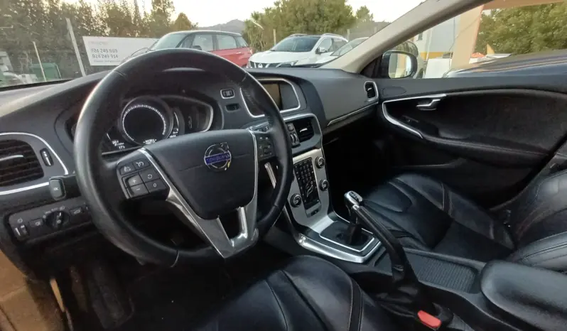 
Volvo V40 D2 Ocean Race full									