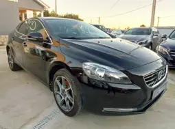 
Volvo V40 D2 Ocean Race full									