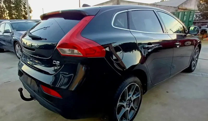 
Volvo V40 D2 Ocean Race full									