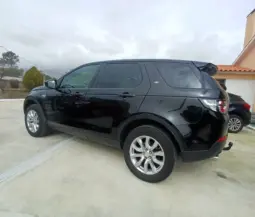 Land Rover Discovery Sport 2.0 TD4 SE full