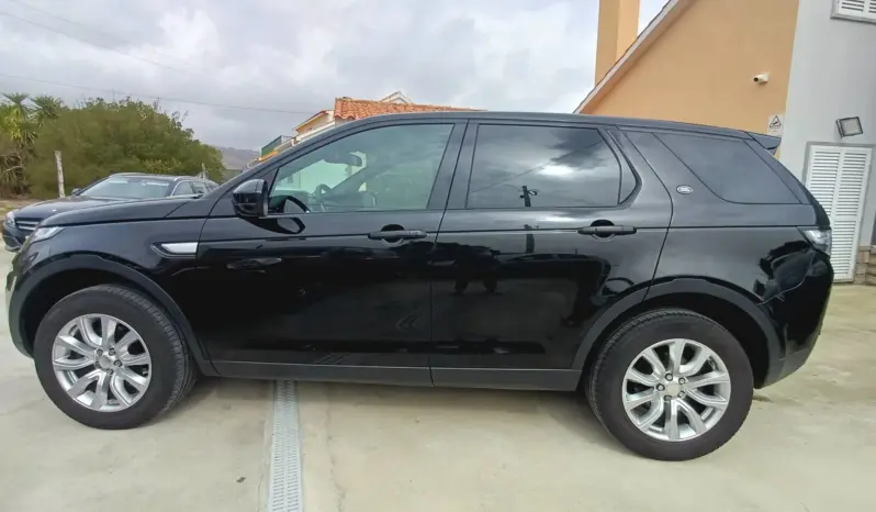 
Land Rover Discovery Sport 2.0 TD4 SE full									
