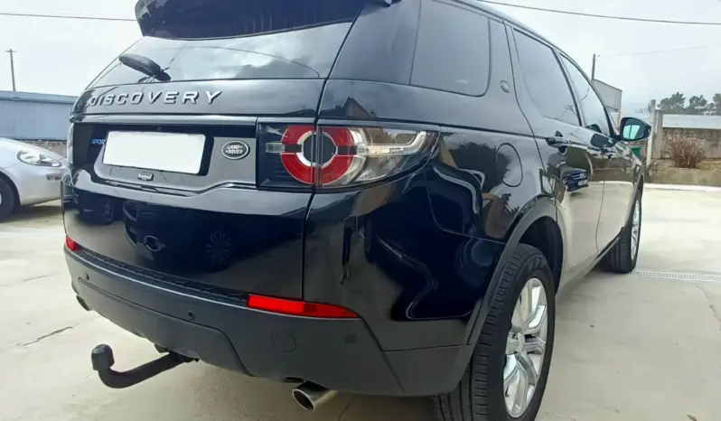 
Land Rover Discovery Sport 2.0 TD4 SE full									