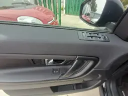 Land Rover Discovery Sport 2.0 TD4 SE full