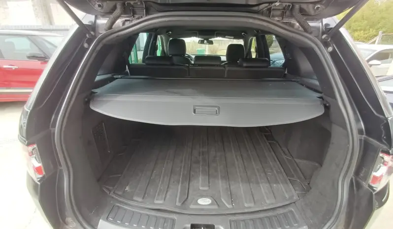 
Land Rover Discovery Sport 2.0 TD4 SE full									