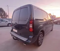 
Peugeot Partner 1.6 e-HDi L1 full									