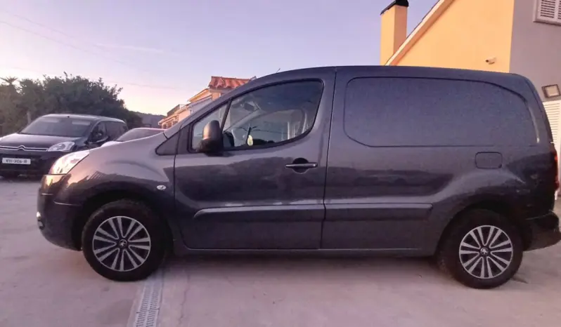 
Peugeot Partner 1.6 e-HDi L1 full									